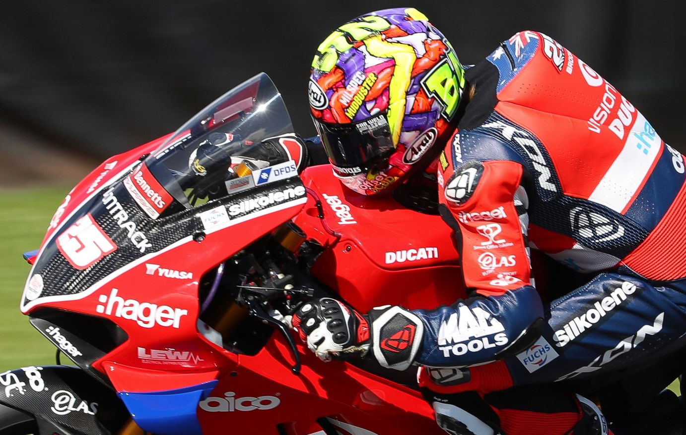 Peter Hickman, Xavi Fores join new BMW-backed FHO Racing
